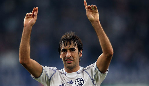 Raul wechselte von Real Madrid im Sommer nach Schalke