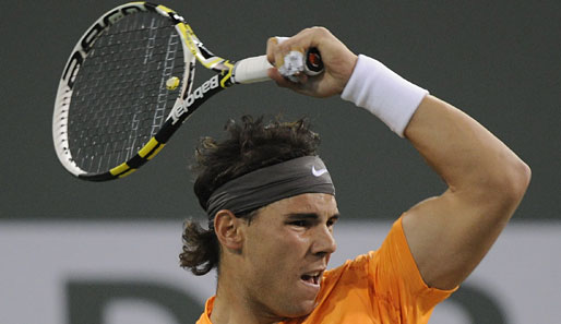 Rafael Nadal hat das Viertelfinale gegen Ivo Karlovic knapp gewonnen