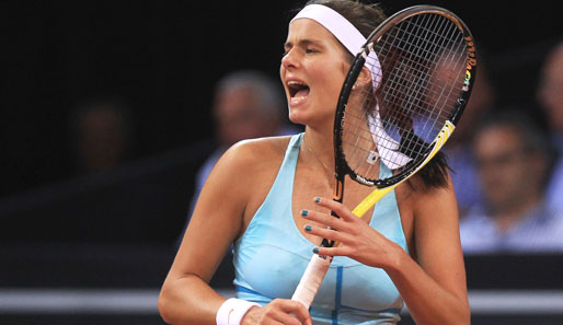 Julia Görges hat das Duell der Fed-Cup-Kolleginnen gewonnen