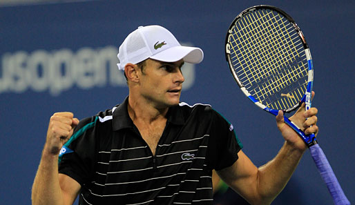 Andy Roddick zog gegen seinen Landsmann Michael Russell in die zweite Runde der US Open ein
