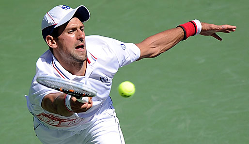 Novak Djokovic steuert beim Mastersturnier von Indian Wells weiter Richtung Titelverteidigung