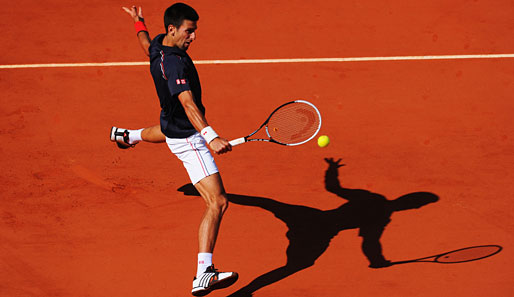 Novak Djokovic steht zum ersten Mal in seiner Karriere im Finale der French Open