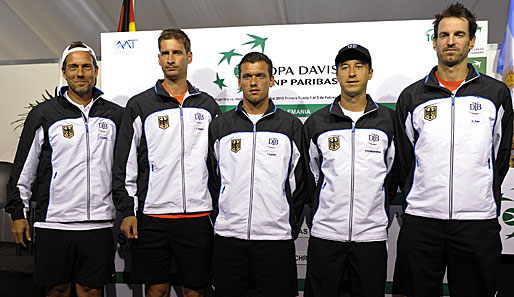 Im Abstiegs-Playoff trifft das deutsche Davis-Cup-Team um Carsten Arriens (l.) auf Brasilien