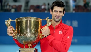 Novak Djokovic setzte sich im Finale von Peking glatt gegen Rafael Nadal durch