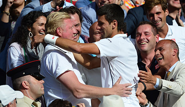 Boris Becker und Novak Djokovic nach dem Wimbledon-Sieg des Serben