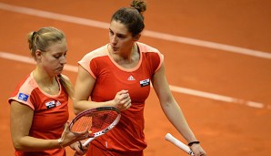 Angelique Kerber (l.) und Andrea Petkovic (r.) wollen gegen Australien wieder voll angreifen