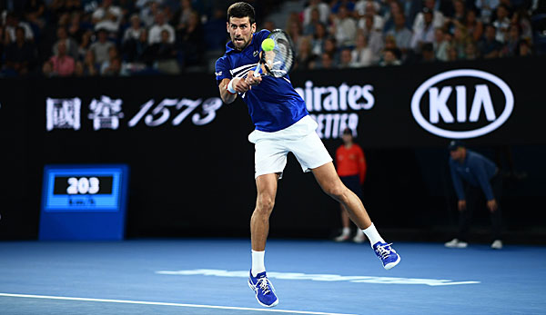 Novak Djokovic erreichte mit Mühe das Viertelfinale der Australian Open.