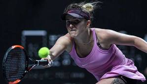 Jelena Switolina hat beim WTA-Saisonfinale im chinesischen Shenzhen ungeschlagen das Halbfinale erreicht.