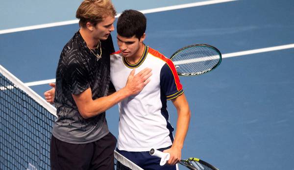 Alexander Zverev (l.) und Carlos Alcaraz, der jüngst bei den US Open für Aufsehen gesorgt hatte.