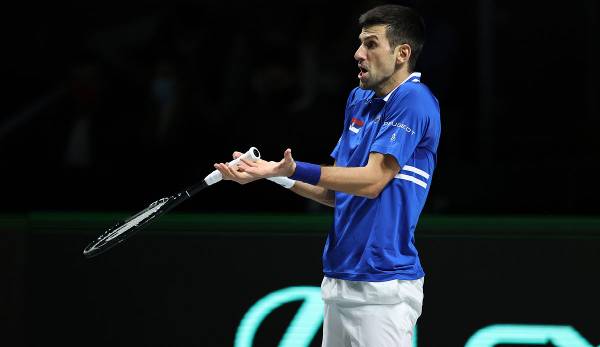 Es ist offiziell. Novak Djokovic hat das Tauziehen gegen die australische Regierung um seine Aufenthaltsgenehmigung verloren und muss das Land verlassen. Damit kann der Serbe auch nicht an den Australian Open teilnehmen. So reagiert das Netz.