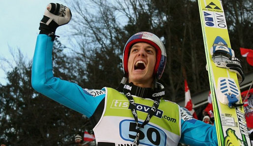 Gregor Schlierenzauer hat die Qualifikation beim Skifliegen am Kulm gewonnen