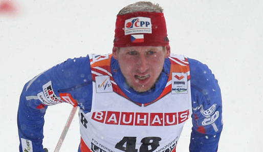 Lukas Bauer aus Tschechien gewann die 7. Etappe der Tour de Ski überlegen
