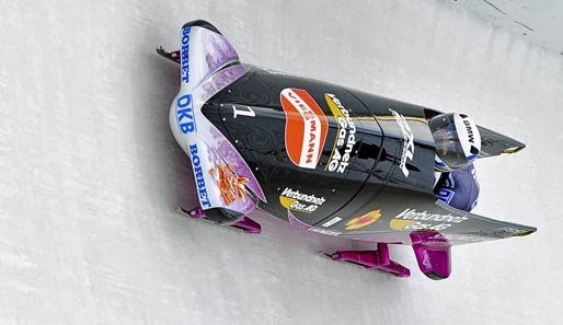 Sandra Kiriasis raste auch in St. Moritz zum Weltcup-Sieg
