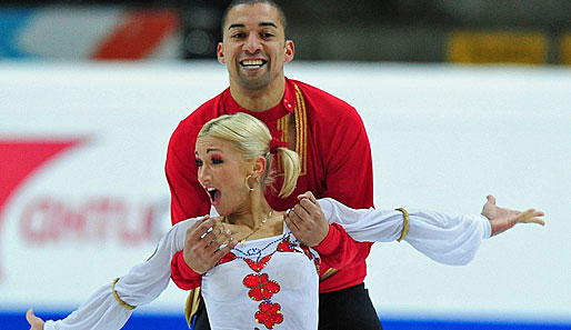 Aljona Savchenko und Robin Szolkowy holen bei der Eiskunstlauf-EM Gold