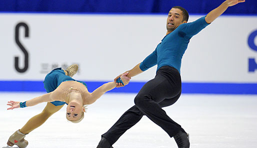 Aljona Savchenko und Robin Szolkowy liegen nach dem Kurzprogramm in Quebec auf Rang zwei