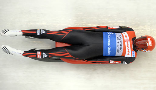 Felix Loch versucht in St. Moritz seinen sechstens Sieg im siebten Weltcup einzufahren
