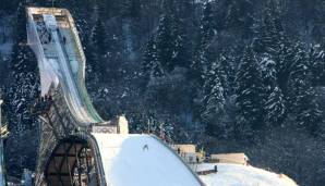 Auf der Olympiaschanze in Garmisch-Partenkirchen findet traditionell das Neujahrsspringen statt.