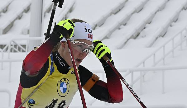 Marte Olsbu Röiseland führt die Biathlon-Gesamtwertung der Frauen derzeit an.