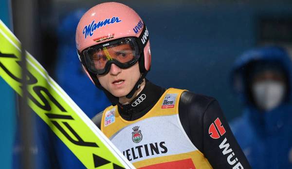 Karl Geiger geht als Titelverteidiger in die Skiflug-WM 2022.
