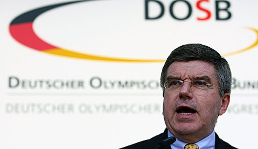 DOSB-Präsident Tomas Bach sieht bei der Vergabe für Olympia 2018 gute Chancen für München