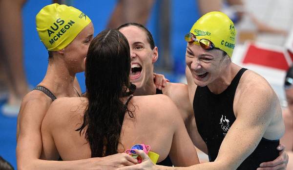 Die australische Frauenstaffel über 4x100 m Freistil ist bei den Olympischen Spielen in Tokio den ersten Weltrekord geschwommen.