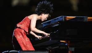 Untermalt wurde der letzte Teil des Fackellaufs von der japanischen Jazz-Pianistin Hiromi Uehara.