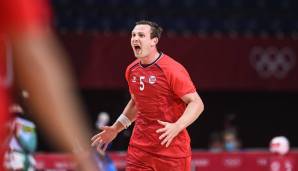 Angeführt vom überragenden Kieler Sander Sagosen ist Mitfavorit Norwegen mit einem glanzlosen Erfolg in das olympische Handball-Turnier gestartet.
