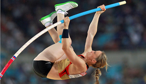 Silke Spiegelburg hat sich den deutschen Rekord mit sensationellen 4,82 Metern zurückgeholt