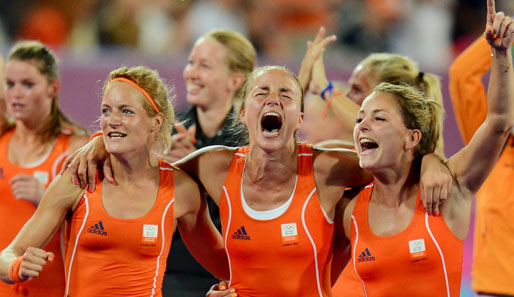 So sehen Sieger aus: Die niederländischen Hockey-Frauen feiern ihren Olympiasieg