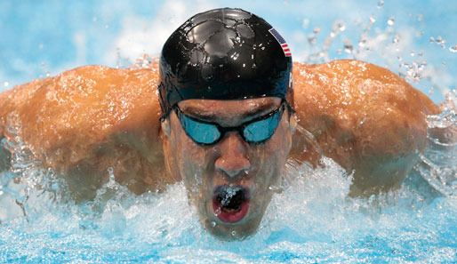 Auf seiner Paradestrecke schlug Michael Phelps fünf Hundertstel hinter Chad le Clos an