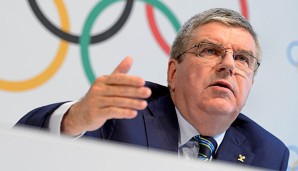 Das IOC um Thomas Bach will innerhalb einer Woche über einen Ausschluss Russlands entscheiden