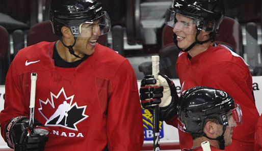 Sidney Crosby (r.) führt Kanadas Top-Line an, All Star Jarome Iginla muss sich hinten anstellen