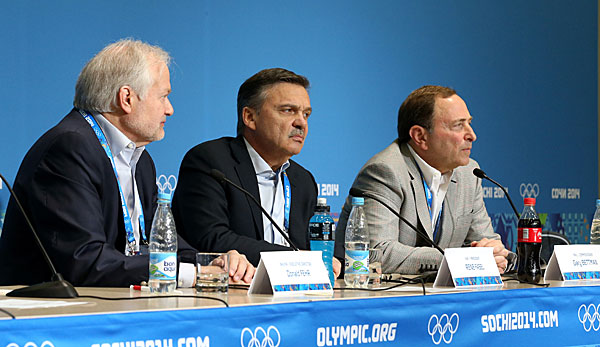 Donald Fehr (l.), Rene Fasel (M.) und Gary Bettman (r.) sprachen über die NHL und Olympia
