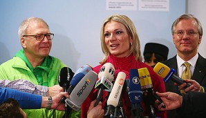 Maria Höfl-Riesch wird bei ihren letzten Spielen die deutsche Fahne ins Stadion tragen