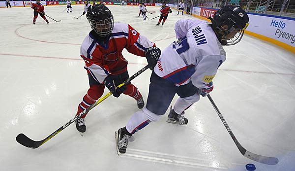 Nord- und Südkorea: Hier noch im Eishockey gegeneinander, bald bei Olympia gemeinsam?
