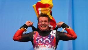 RODELN: Vor vier Jahren holte Felix Loch zweimal Gold in Sochi. Fünfmal gewann Loch den Gesamtweltcup im Einsitzer und auch in diesem Jahr geht der Olympiasieg nur über ihn. Im letzten Weltcup vor Olympia gelang Loch erneut ein souveräner Sieg.