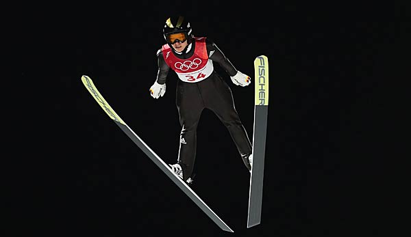 Skispringerin Katharina Althaus gewinnt Silber bei Sundby-Triumph.
