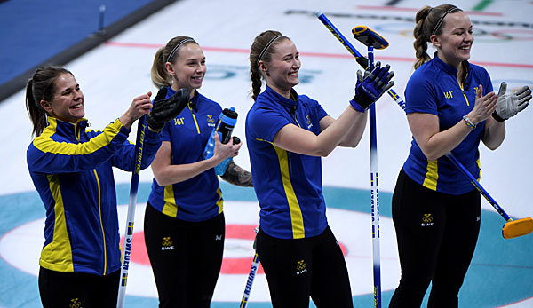 Die schwedischen Curlerinnen stehen im Halbfinale.