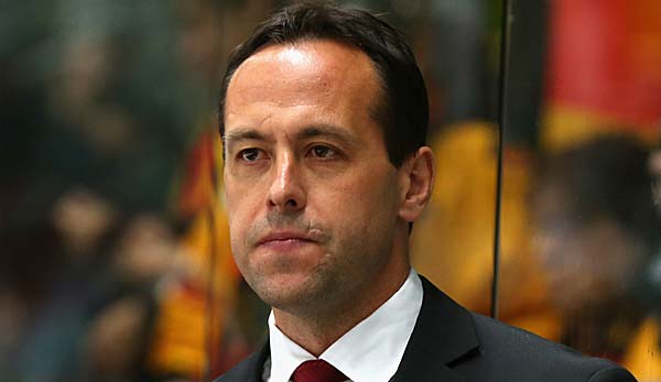 Marco Sturm hat seinen Vertrag als Eishockey-Nationaltrainer verlängert.