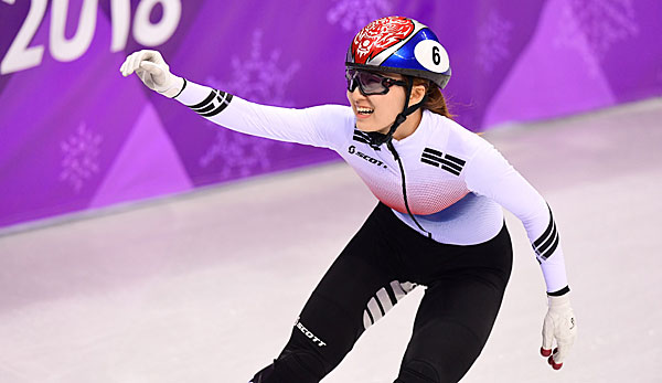 Die Südkoreanerinnen haben Gold im Shorttrack erlaufen.