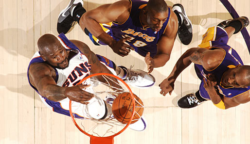 Shaquille O'Neal trumpfte nach seiner 45-Punkte-Gala auch gegen die L.A. Lakers groß auf