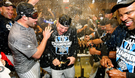 Die New York Yankees feiern ausgelassen ihren World-Series-Einzug