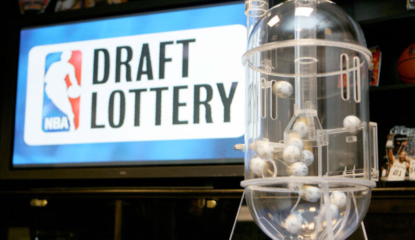 Bei der Draft-Lottery hoffen die Teams auf ihre Zahlenkombination.