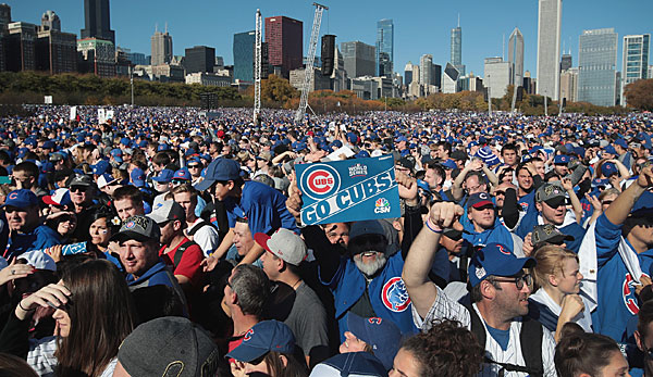 Die Siegesfeier der Chicago Cubs war sehr gut besucht