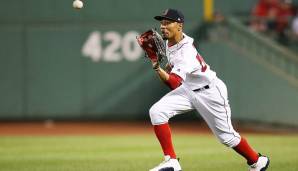 Right Field: Mookie Betts, Boston Red Sox (2. Gold Glove)