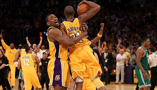 Kobe Bryant und die Lakers feiern nach ihrem Sieg gegen Boston die 16. Meisterschaft