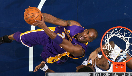 Kobe Bryant holt trotz Verletzung im Schnitt 26,5 Punkte und 4,6 Assists für seine Lakers
