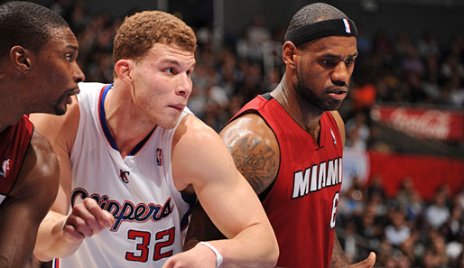 Rookie Blake Griffin (M.) von den Los Angeles Clippers traf auf LeBron James und die Miami Heat