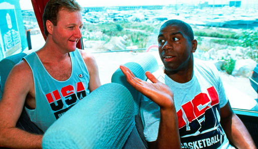 Barcelona 1992: Johnson (r.) mit seinem sportlichen Erzrivalen und persönlichen Freund Larry Bird