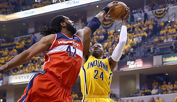 Nene (l.) und die Washington Wizards sicherten sich Spiel eins gegen die Indiana Pacers